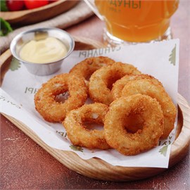 Луковые кольца с сырным соусом 1007371